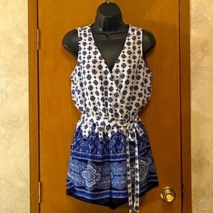 Adorable Boho Style Shorts Romper in EUC